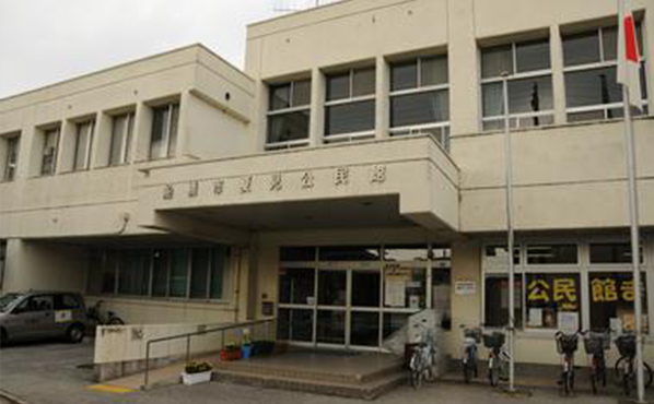 夏実公民館図書貸出返却窓口 夏実公民館図書貸出返却窓口